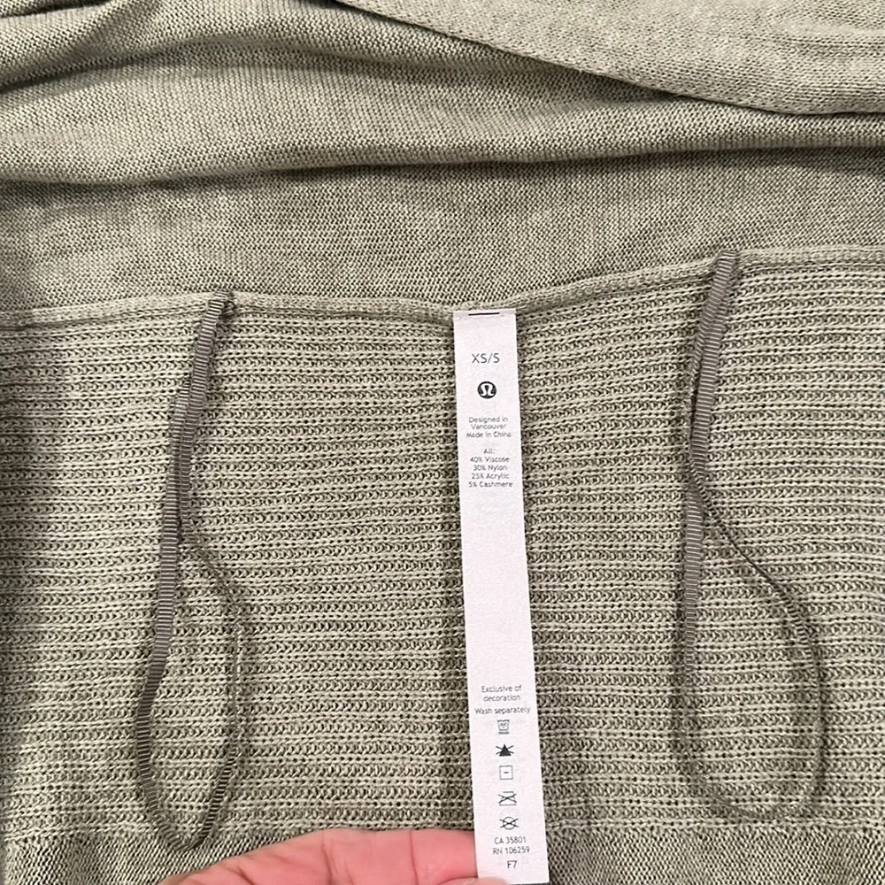 Lululemon Cashlu Knit Wrap Cardigan in Heathered Rosemary Green SzXS/S